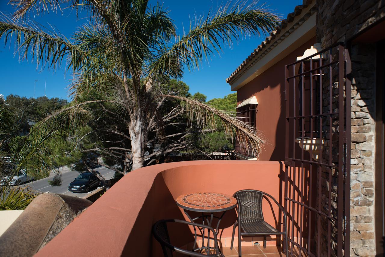 Hotel Coral Playa Chiclana de la Frontera Exterior photo